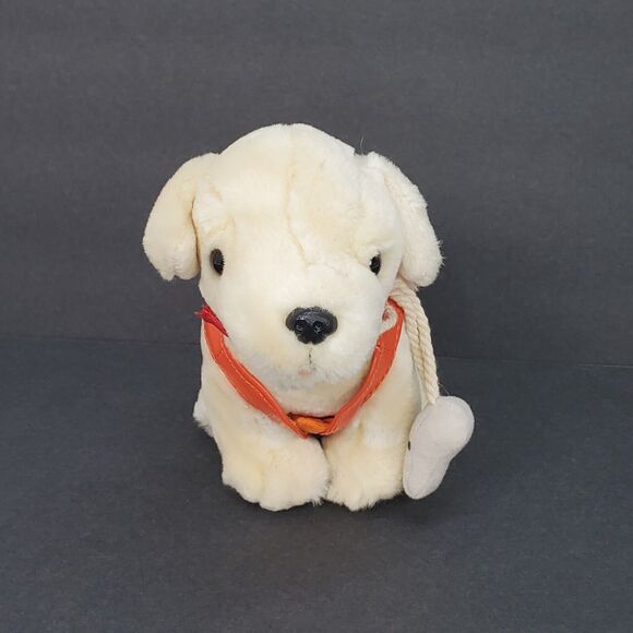 Animal Alley Toys R' Us 6" Yellow Labrador Water Rescue Stuffed Animal - Picture 2 of 10